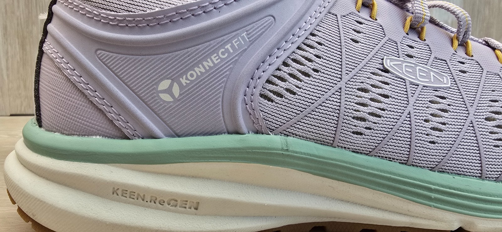 Keen Utility Sneaker Donna Vista Energy Comp Toe US 8 W Cardo Narciso NUOVO