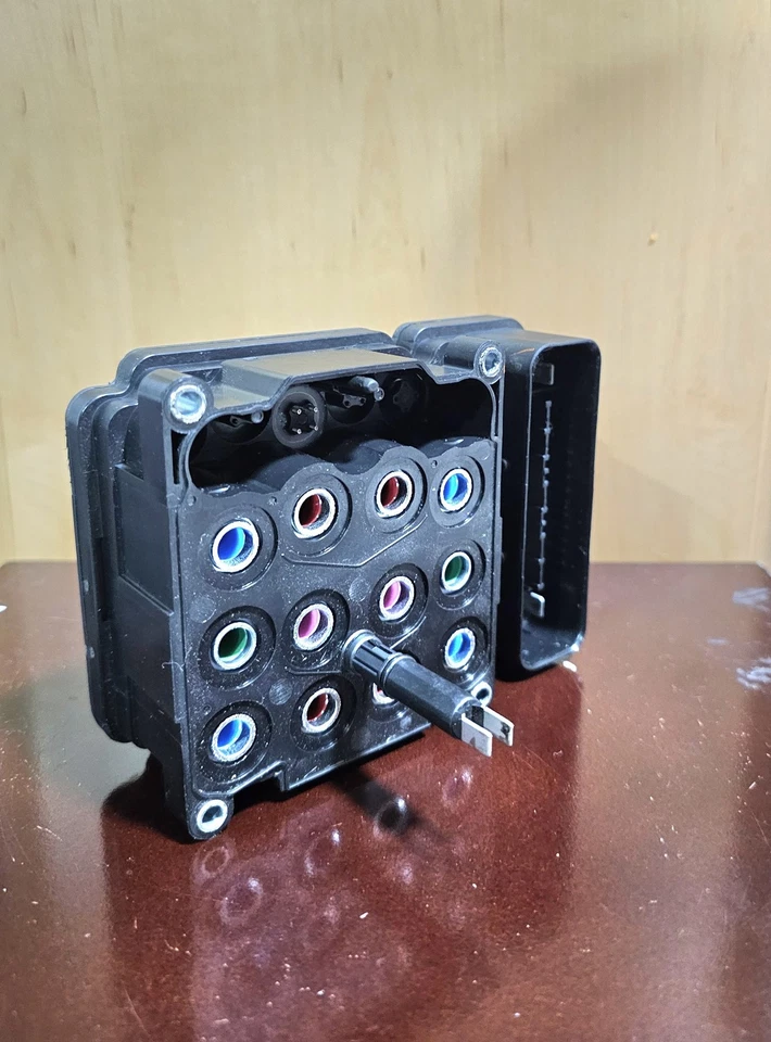 2012-2017 CHEVY EQUINOX GMC TERRENO ABS MÓDULO FREIO ANTIBLOQUEIO EBCM OEM 23130972 - Imagem 2 de 4