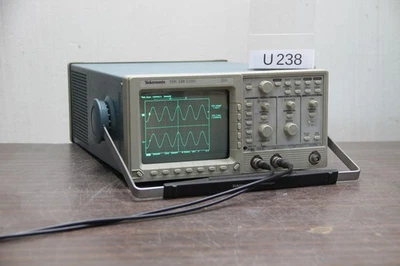 TEKTRONIX TDS 320 DIGITAL OSCILLOSCOPE 2x100MHz # U238 - Photo 1/4