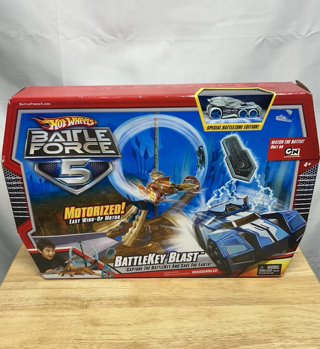 Hot Wheels Diecast Vehicle Play Sets 2009 Year of Manufacture for