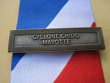 Agrafe  CYCLONE CHIDO - MAYOTTE  métal argenté  Médaille Sécurité Intérieure