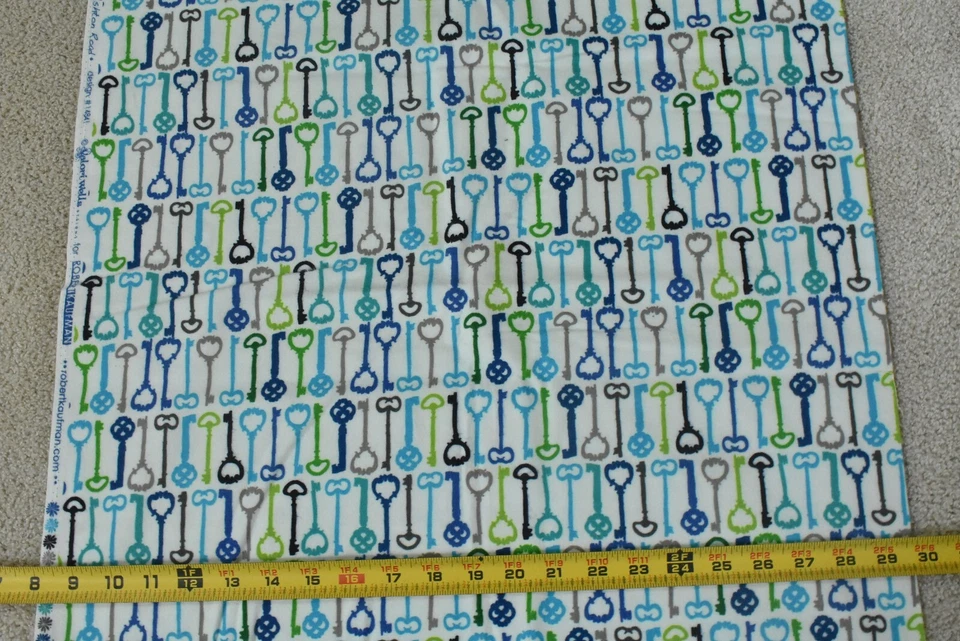 35" Long, Colorful Old-Fashion Keys on White Flannel, Kaufman, Wells, P8180 - Image 3 of 4