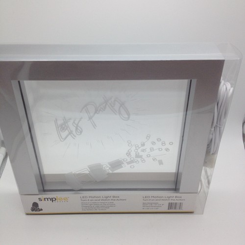 "Lets Party" Champagne Bottle ๐พ Adesso LED Motion Light Box Silver Bottle - Picture 4 of 7
