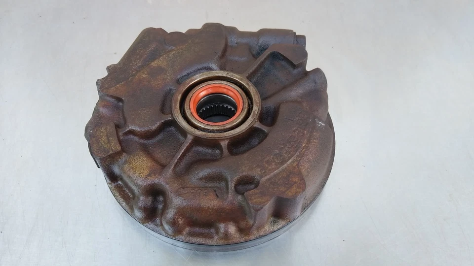 Oldsmobile F85 Cutlass Jetfire 215 V8 Transmission Front Pump Assy.  1961 - 63 - Image 4 of 4