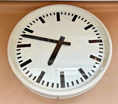 Große Nebenuhr  Industrieuhr  Werkstattuhr 67 cm