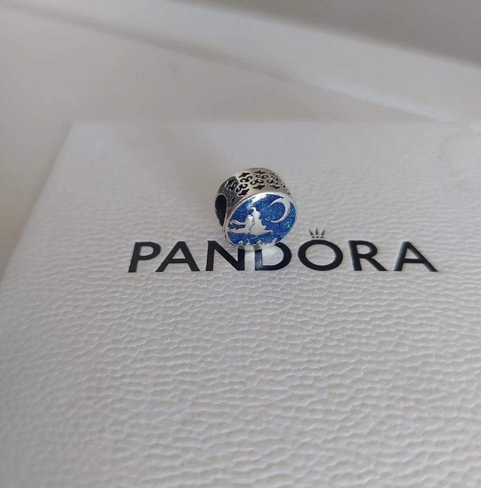 Charm Pandora Il tappeto magico di Aladdin e della principessa Jasmine - Immagine 2 di 4