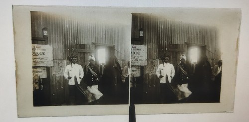 Plaque de verre:Madagascar:Portraits d'hommes. - Picture 2 of 3