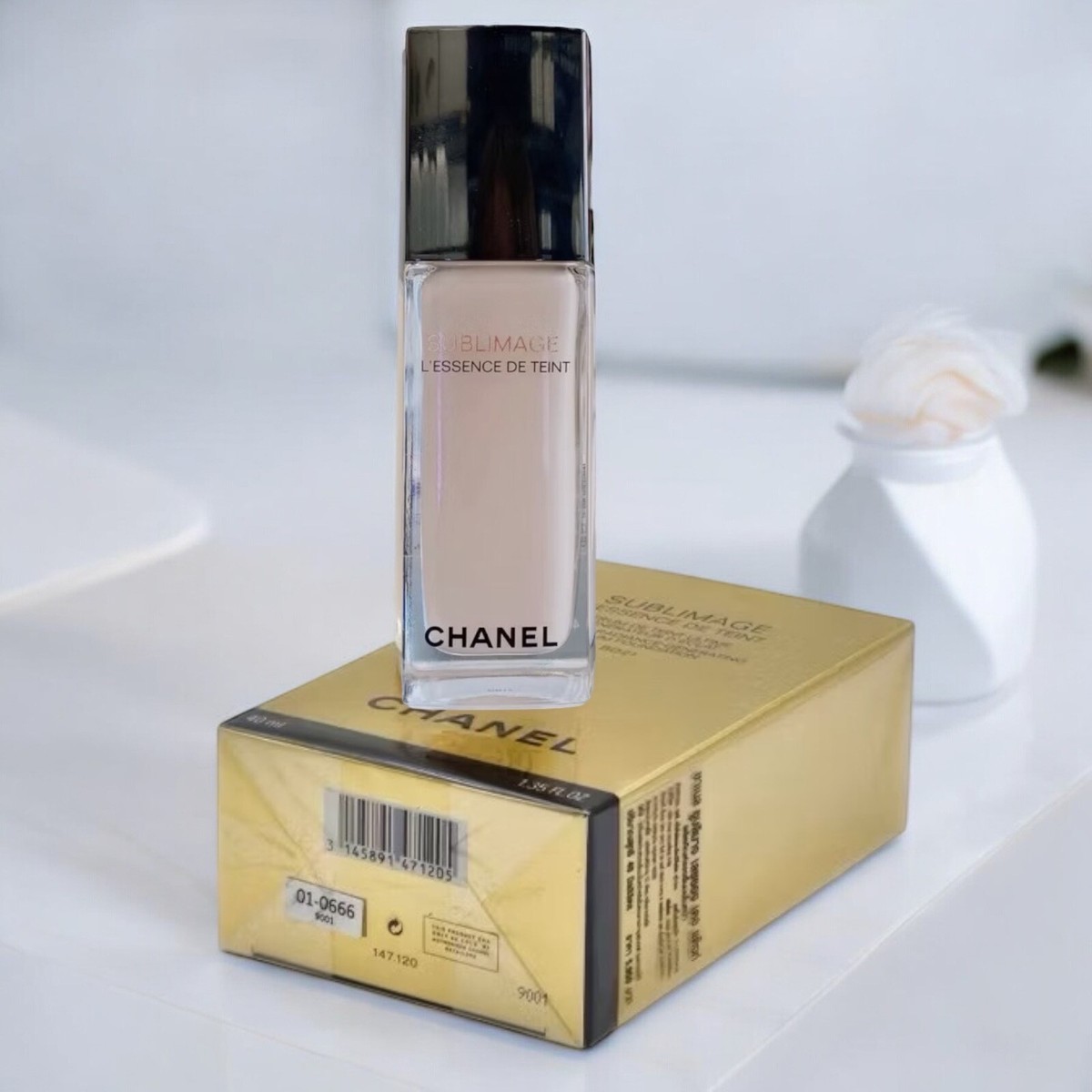 Chanel Sublimage L'Essence De Teint Ultimate Radiance