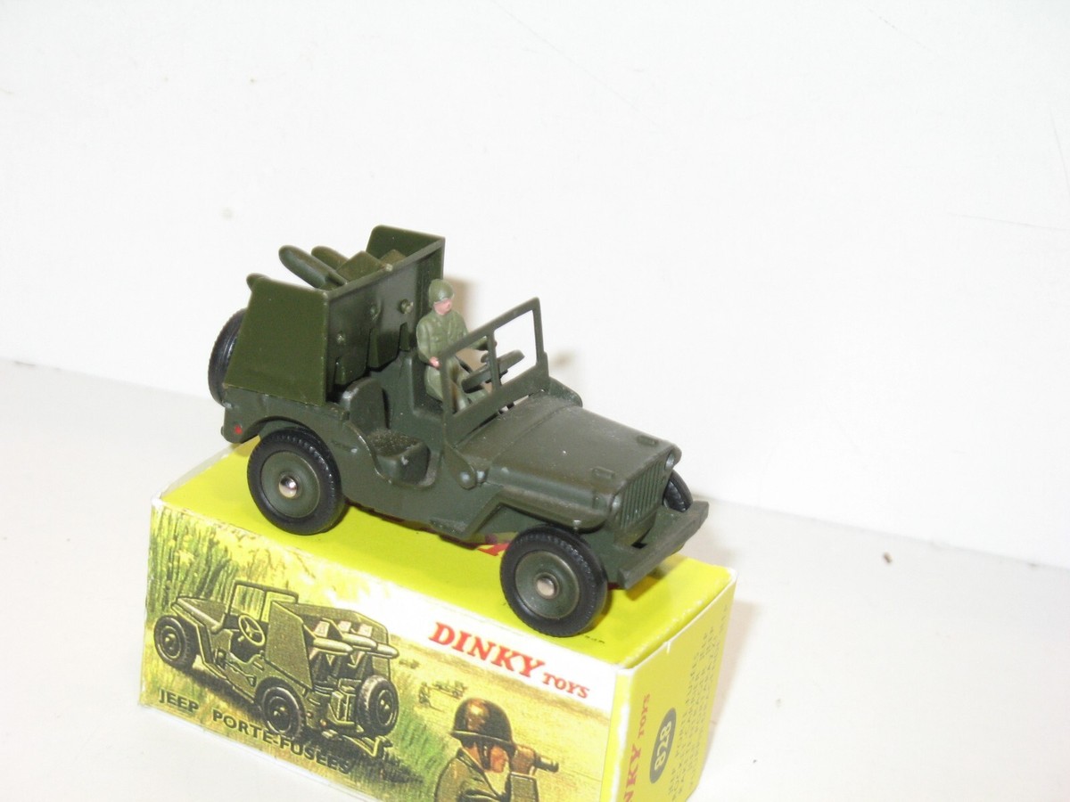 CB220 Dinky Toys France #828/829 Jeep Willys Militaire A