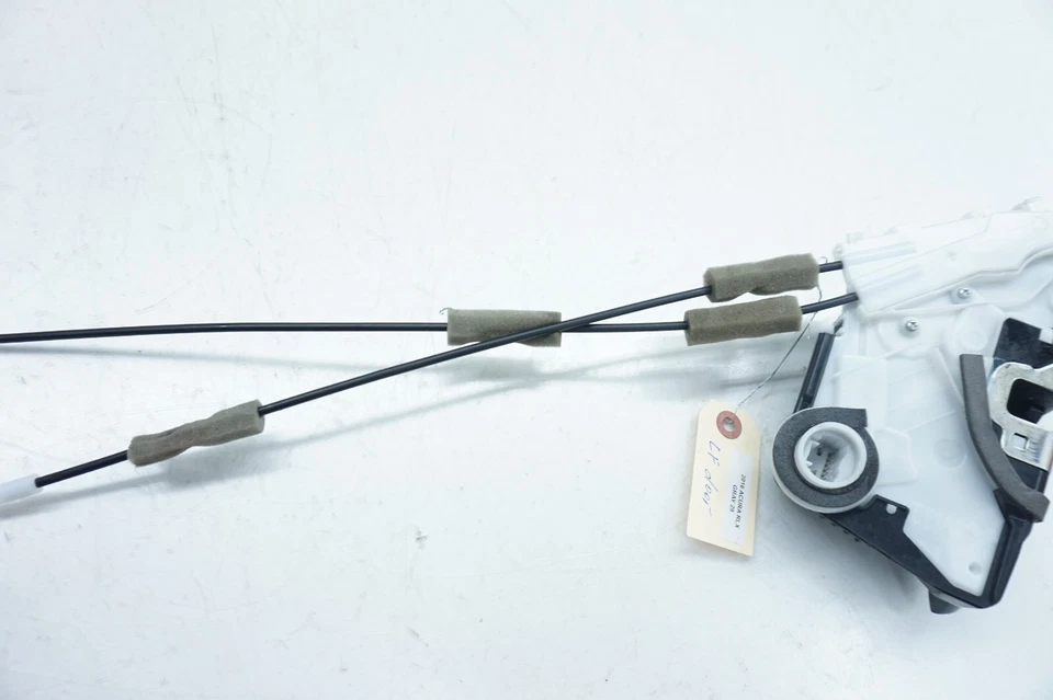 Actuador de pestillo de cerradura de puerta delantera izquierda Acura RLX 2014-2017 OEM Foto 3 de 4