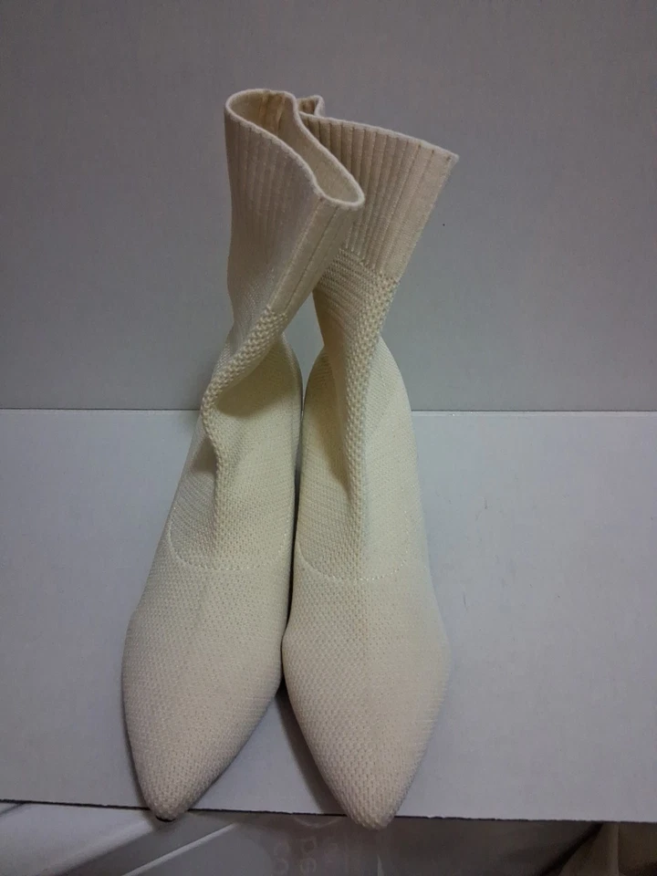 Botas Joie Neely meia de malha salto bloco puxar marfim tornozelo botinhas: 9 - Imagem 2 de 4