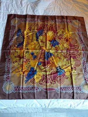 Carré foulard CELINE Paris soie excellent etat Savane et chaines Issu Collection - Photo 1/4