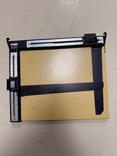Bogen Vintage Darkroom Photo Printing Easel 8x10 Adjustable Blades