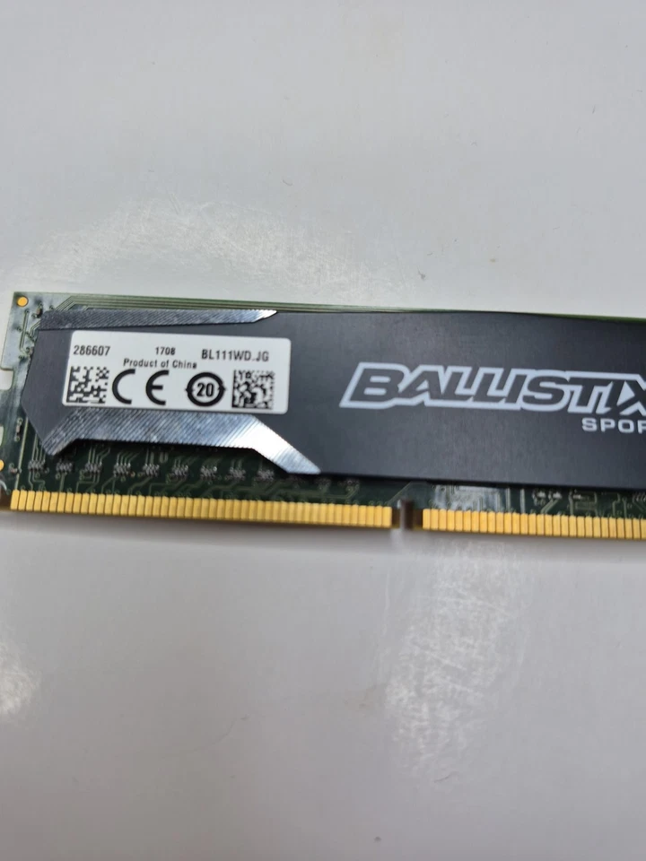 Ballistix Sport 8GB RAM DDR3 1600MHz (PC3-12800) 240-Pin Memory BLS8G3D1609DS1S0 - Image 4 of 4