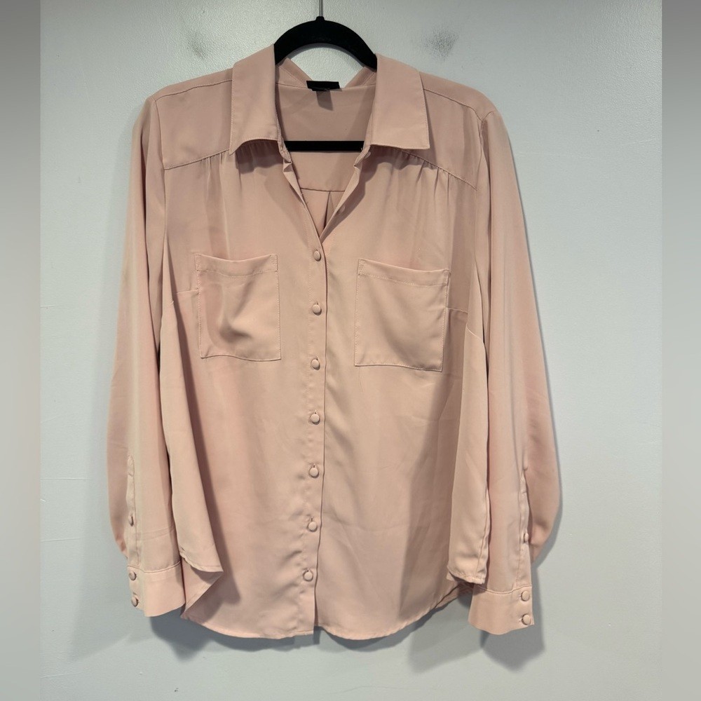 Light pink button Torrid button down size 0 - image 1