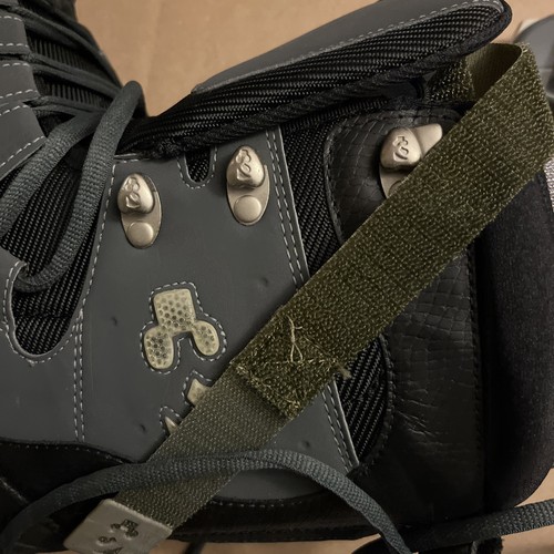 Trentadue 32 lashed nero e grigio taglia 12 199,99 $ provati al dettaglio ha ancora etichette - Foto 13 di 22
