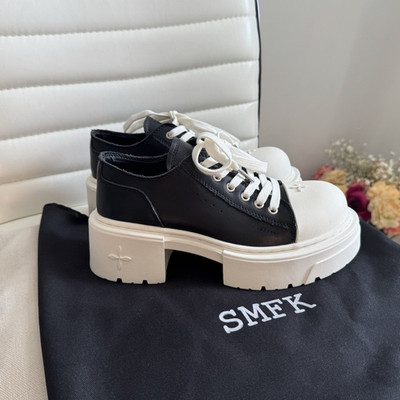 New SMFK Classic Derby Shoes black and white  size chunky platform US 6 EU 36