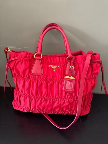 Prada tessuto gaufre tote - Gem Prada tessuto gaufre tote - Gem