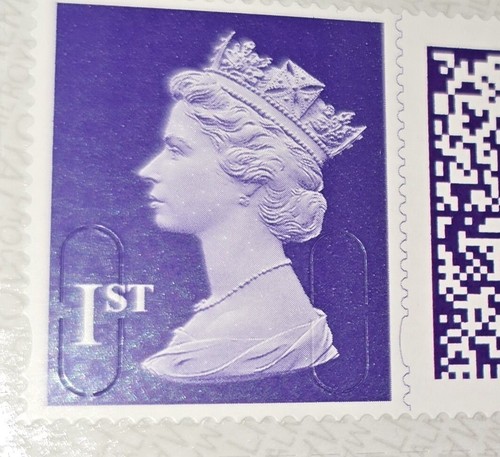 1st Class Royal Mail barcoded stamps x 25
