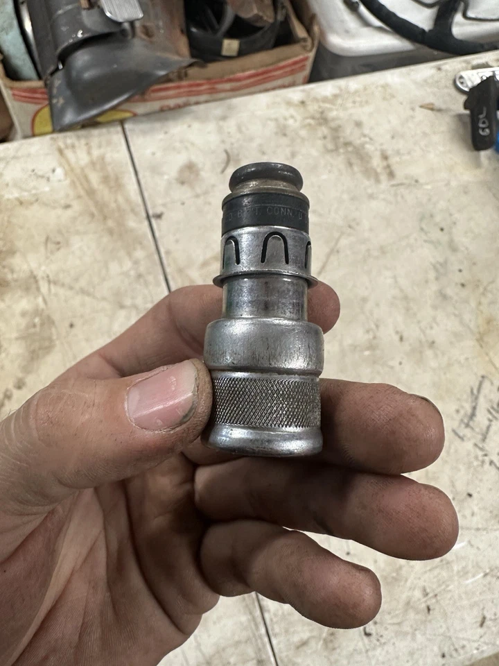 Encendedor de cigarrillos Buick Super & Roadmaster 1949 original vintage serie 50 y 70 Foto 4 de 4