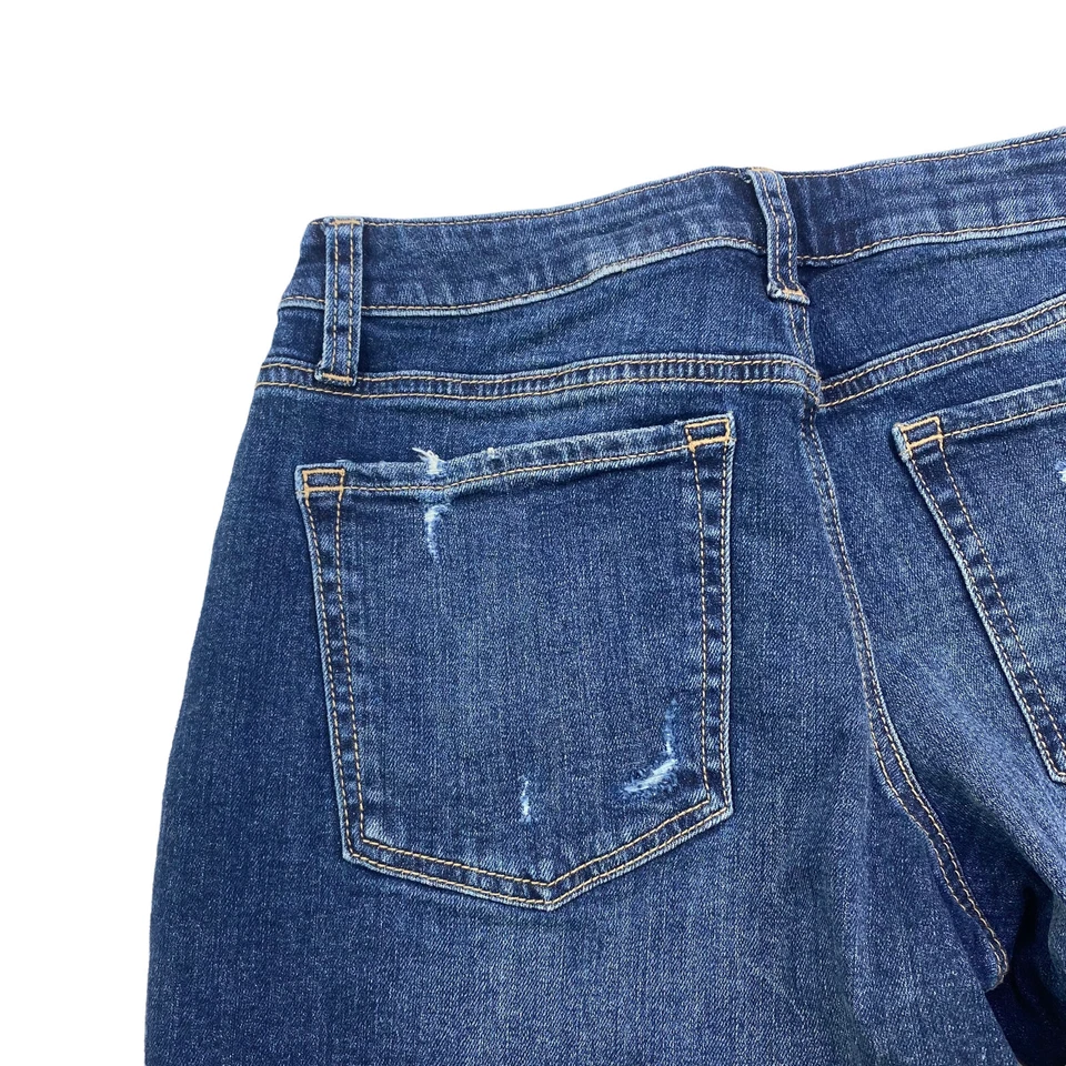 Maurices Boyfriend Cut Off Jean Shorts Womens Size 6 Distressed Medium Wash  - Imagem 3 de 4