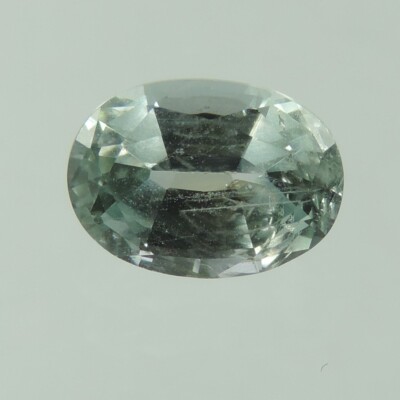 ice blue sapphire oval cut, faceted, montana, 1.23 cts, Untreated, VS,#37