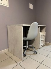 Scrivania con 3 cassetti MAI USATA 120x60x73 cm Completa Con Sedia