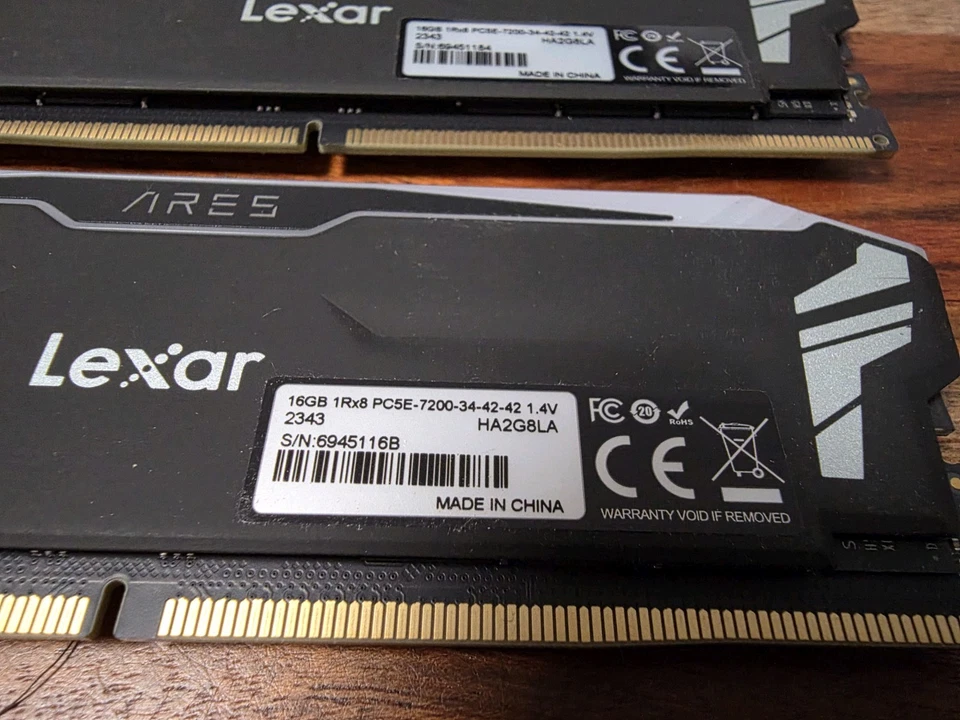 Lexar Ares RGB Black DIMM Kit 32GB, DDR5-7200, CL34 - Bild 3 von 4