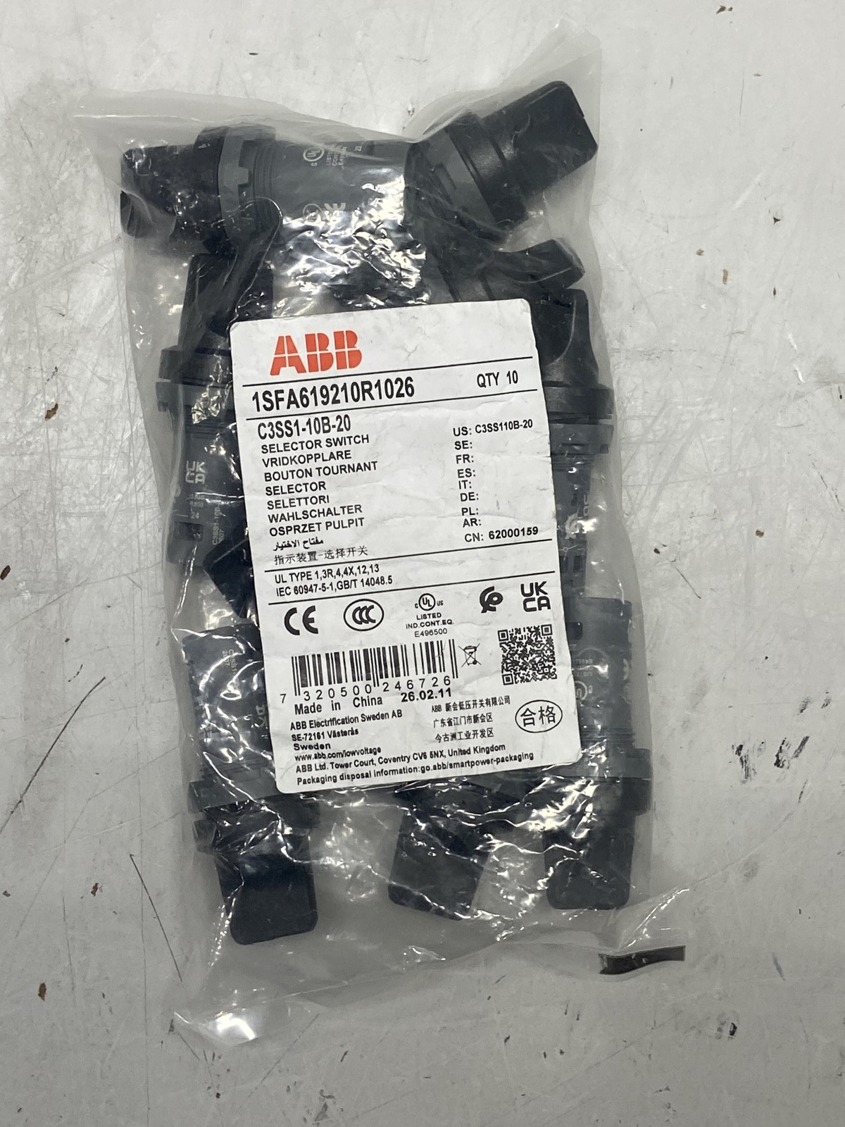 ABB C3SS1-10B-20 Compact 3-Position Selector Switch - Lever Actuator 10pk