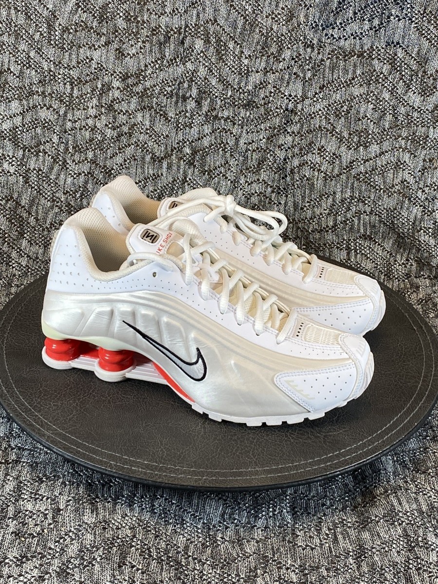 Nike Shox R4 (GS) Sneakers Kids size 5 Y CW2626-102 | eBay