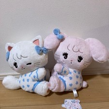 Gros lot de 2 peluches personnages Mikko HUG ME mode Cammy Moose Lil Ala NEUF