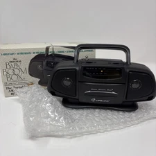 Vintage Lifelong Mini Baby Boom Box 2225 AM/FM Radio New Open Box