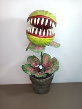 Little Shop Of Horrors Audrey Man Eating Plant Halloween Prop 20" Fly Pre-owned
