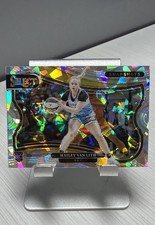 2025 Panini Select WNBA - Snapshots Hailey Van Lith #19 Ice Prizm (RC)