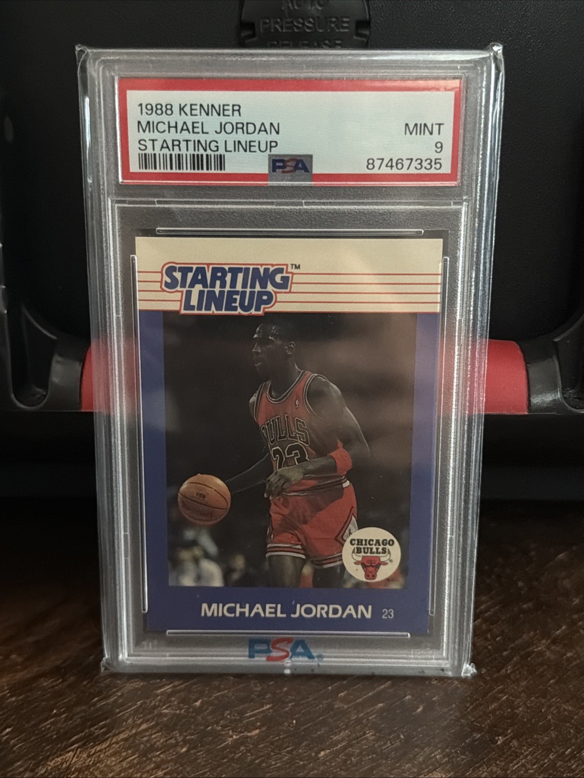 1988 KENNER STARTING LINE-UP MICHAEL JORDAN PSA 9 view 3