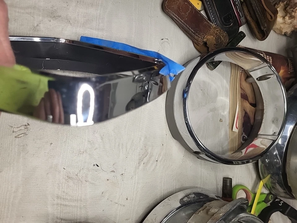 1968 Chrysler New Yorker farol moldura destro - Imagem 4 de 4