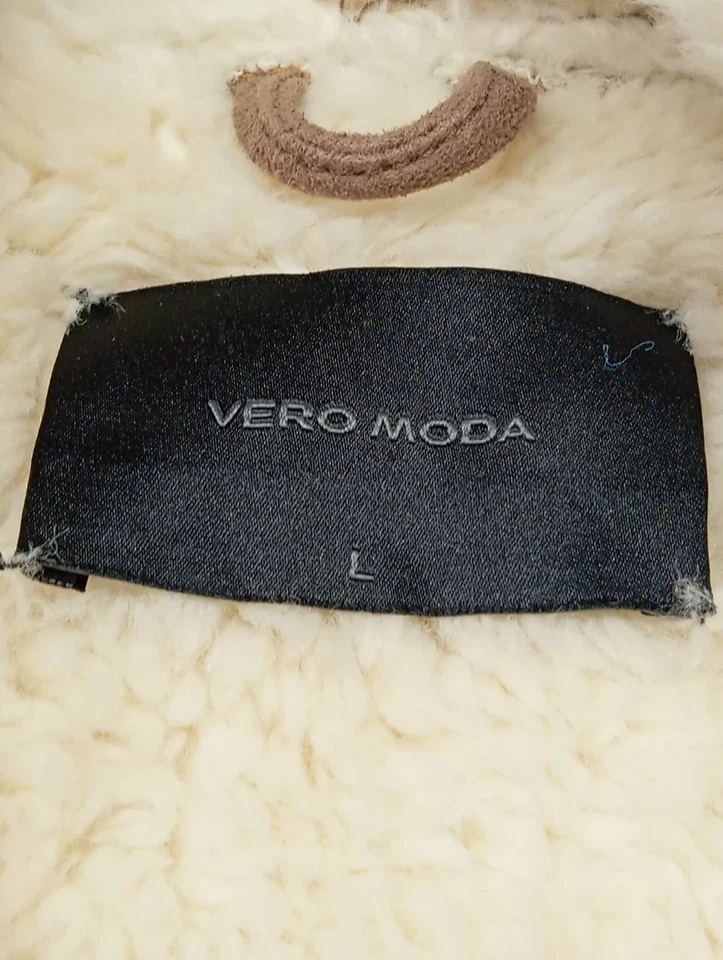 VERO MODA Abrigo de piel sintética Mujeres Abrigo Talla EU 40 marrón-blanco puro - Imagen 4 de 4