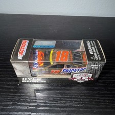 1/64 Action 2016 18 Kyle Busch Snickers Halloween Toyota Camry