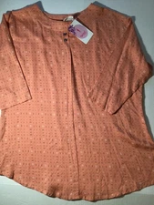 Woman’s 5XL Apricot Color Fun Basic New Go To Blouse Sizz Brand Versatile Flowy 