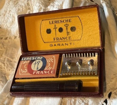 ART DECO RARE French Vintage SAFETY RAZOR LERESCHE BOXED  #C