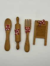 Vintage Primative Wood Magnets. Washing Board, Rolling Pin, Fork, Spoon. Lot (4)