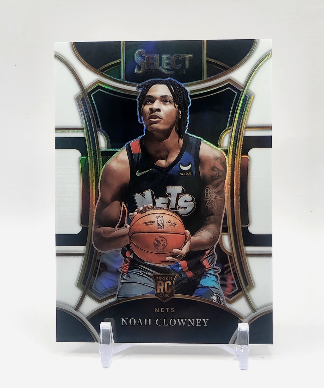 2023-24 Panini Select - Mezzanine Level Noah Clowney #325 White Prizm /149 (RC)