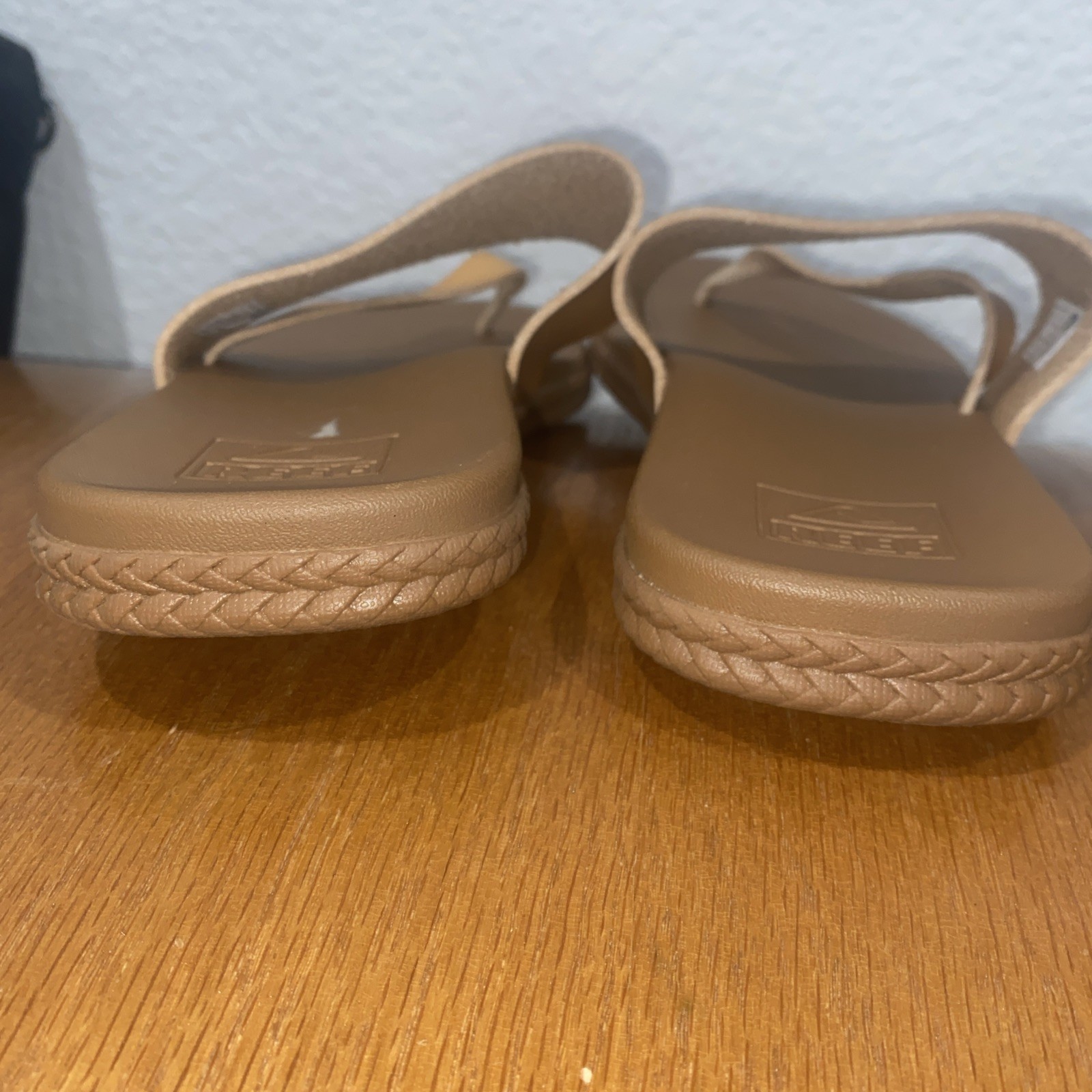 SAOLA Reef Cushion Sol sandalo donna 7 marrone infradito infradito infradito cinturino slide