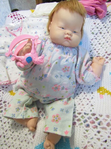 1960 Eloise Wilkin Vogue Baby Dear 18 Zoll sauber und bezaubernd