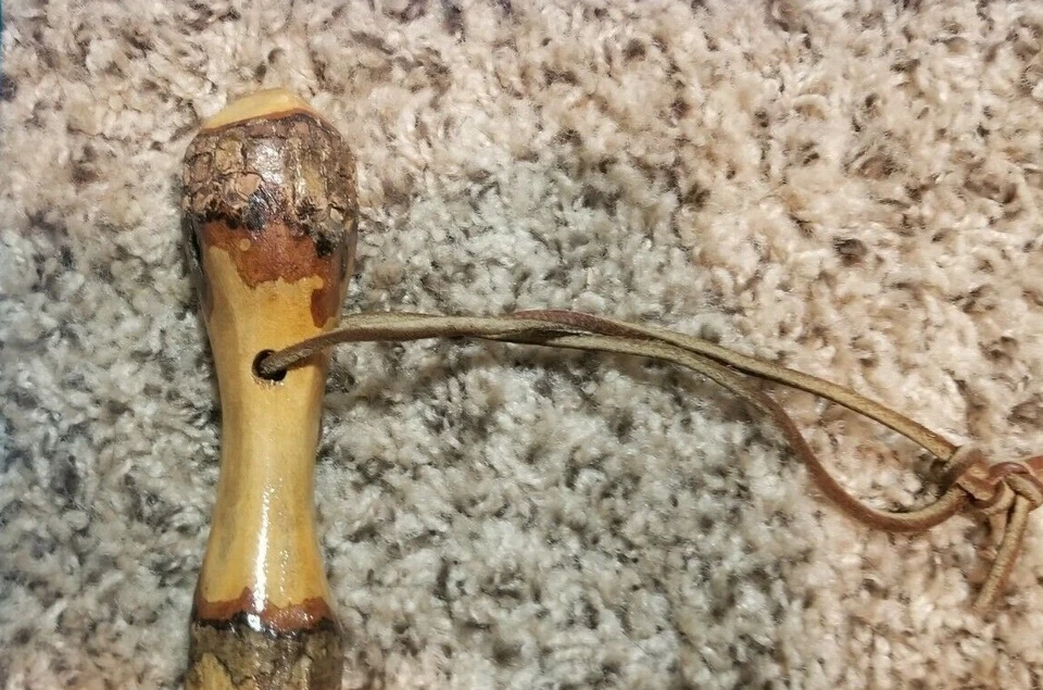 DE COLECCIÓN TALLADA MADERA RETORCIDA ARTE POPULAR BASTÓN PARA CAMINAR SS Foto 3 de 4