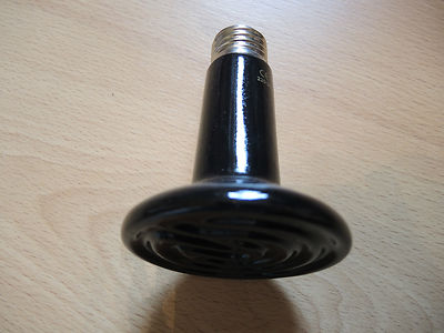 Dunkelstrahler, Wärmelampe 50 Watt, Wärmestrahler, Bruteier