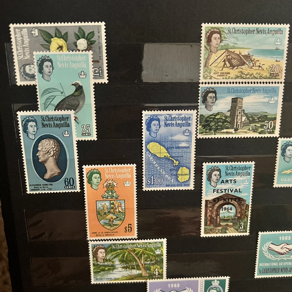 SAN CRISTÓBAL NEVIS ANGUILLA SELLOS M&U FESTIVAL DE ARTES, CHURCHILL, ESTADIDAD Foto 2 de 4