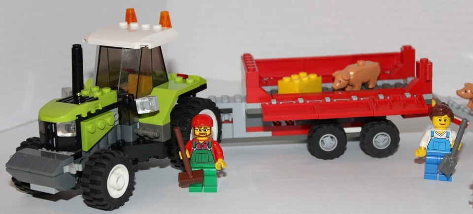 Retired in 2011 City Lego set #7684 Pig Farm & Tractor 100% complete! - Image 2 of 4