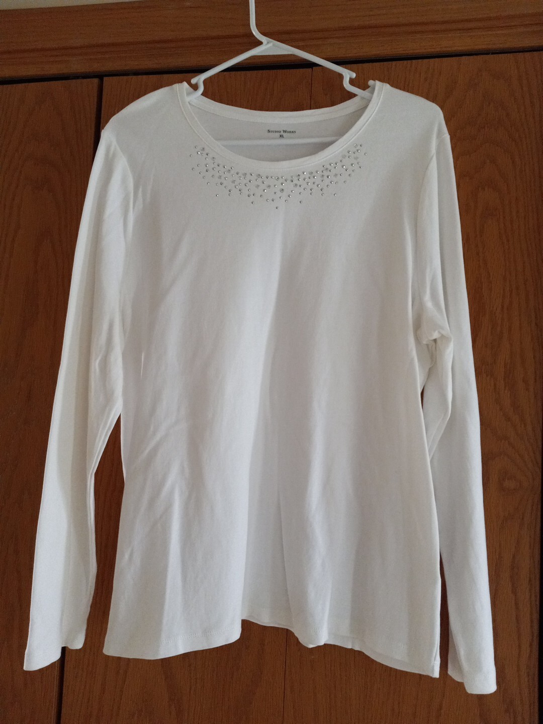 **Studded Studio Works Womens XL White Cotton T-Shirt Top**  