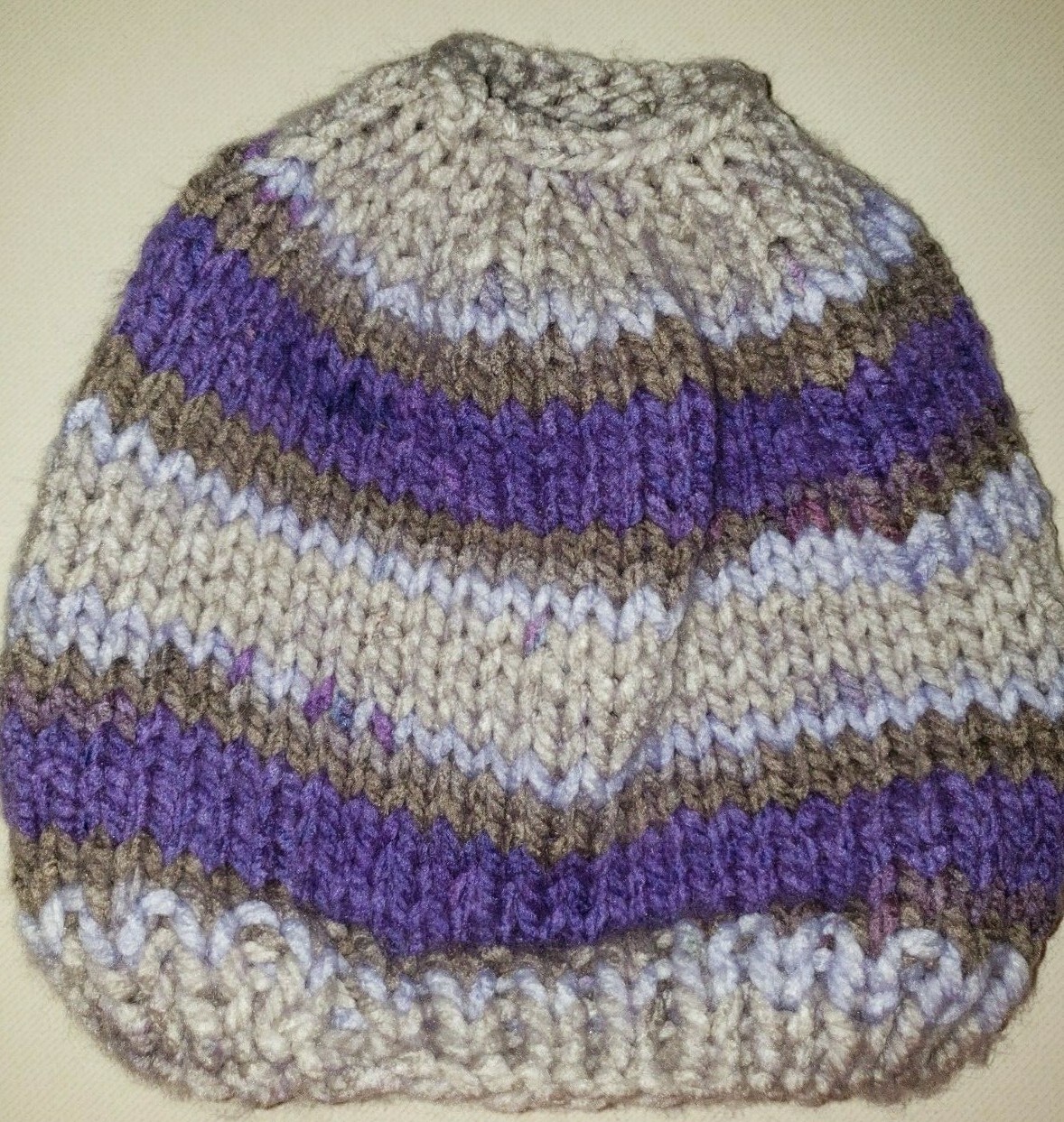 PONY CAPPELLO INVERNALE donna marrone chiaro a righe MAGLIA CODA DI CAVALLO APERTURA SULLA PARTE SUPERIORE TAGLIA UNICA M